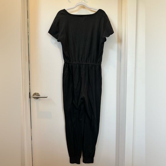 Madewell MWL Breeze Drawstring
Black Jumpsuit Size M - Picture 4 of 4
